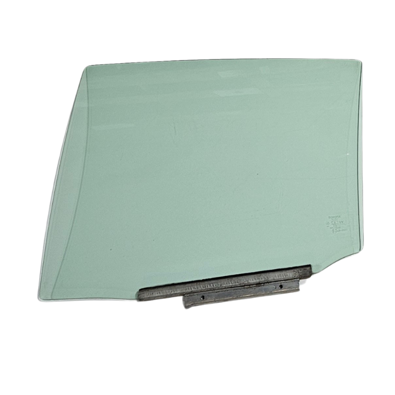 Toyota New Yaris Sport HB 2011-2018 Vidrio Puerta Trasera - Image 3